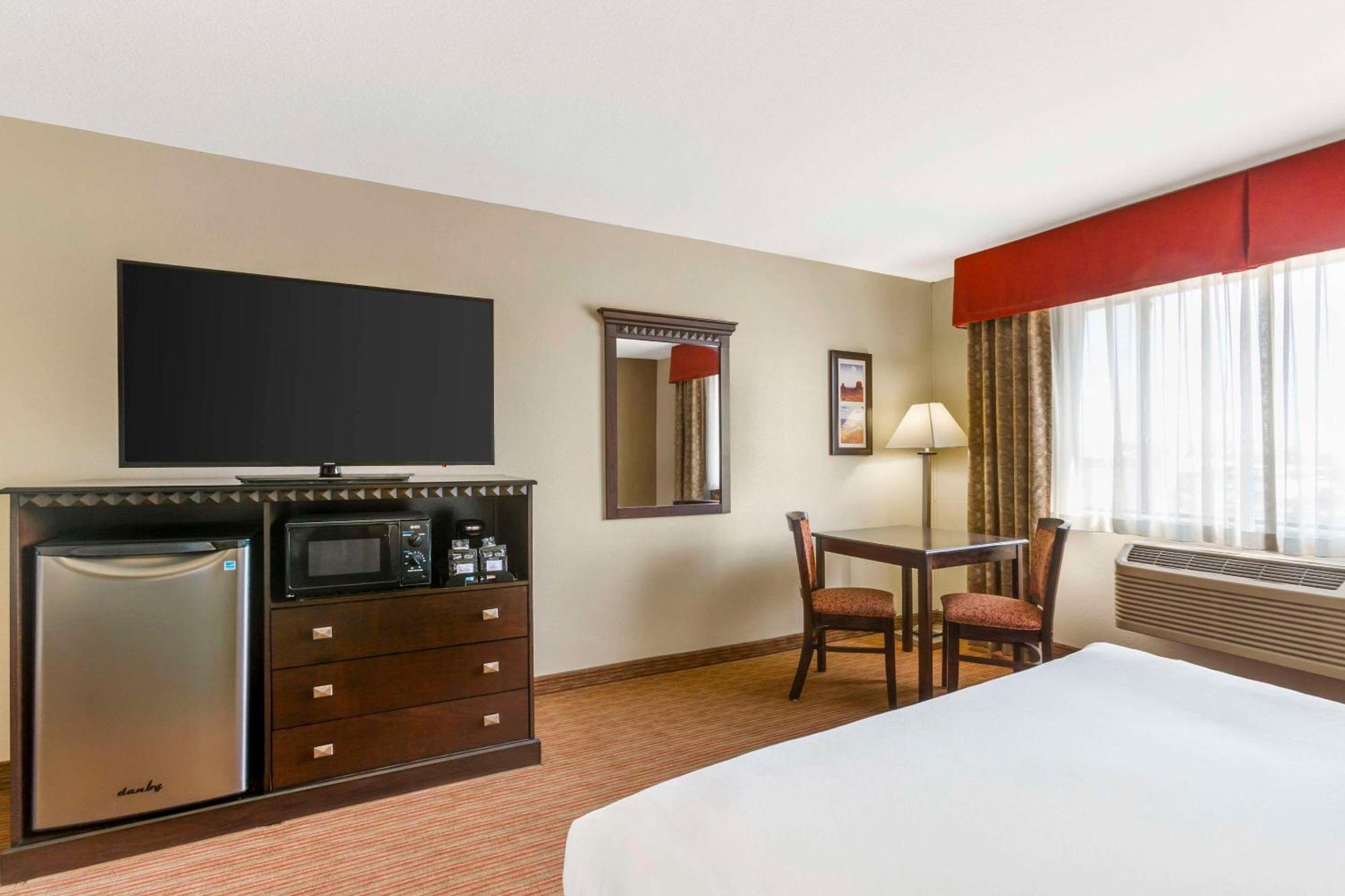Comfort Inn West Phoenix At 27Th Ave And I-I0 Ngoại thất bức ảnh